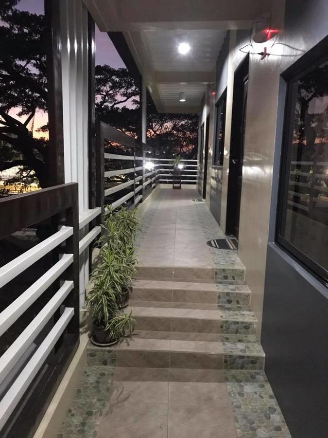 RedDoorz El Senor Jesus Apartelle Vigan Ilocos Hotel Exterior foto