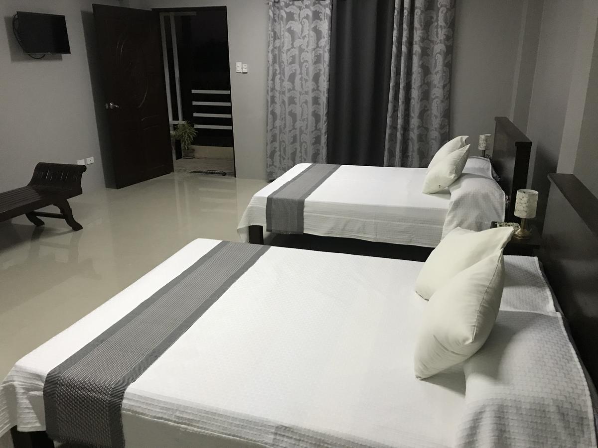 RedDoorz El Senor Jesus Apartelle Vigan Ilocos Hotel Exterior foto