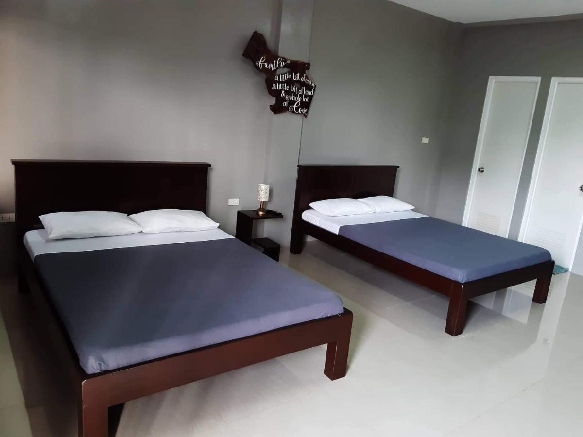 RedDoorz El Senor Jesus Apartelle Vigan Ilocos Hotel Exterior foto